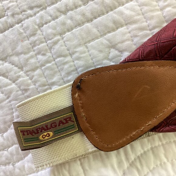 Trafalgar Mens Blue & White Elastic Suspenders With Leather Accents Adjustable L - Picture 2 of 9